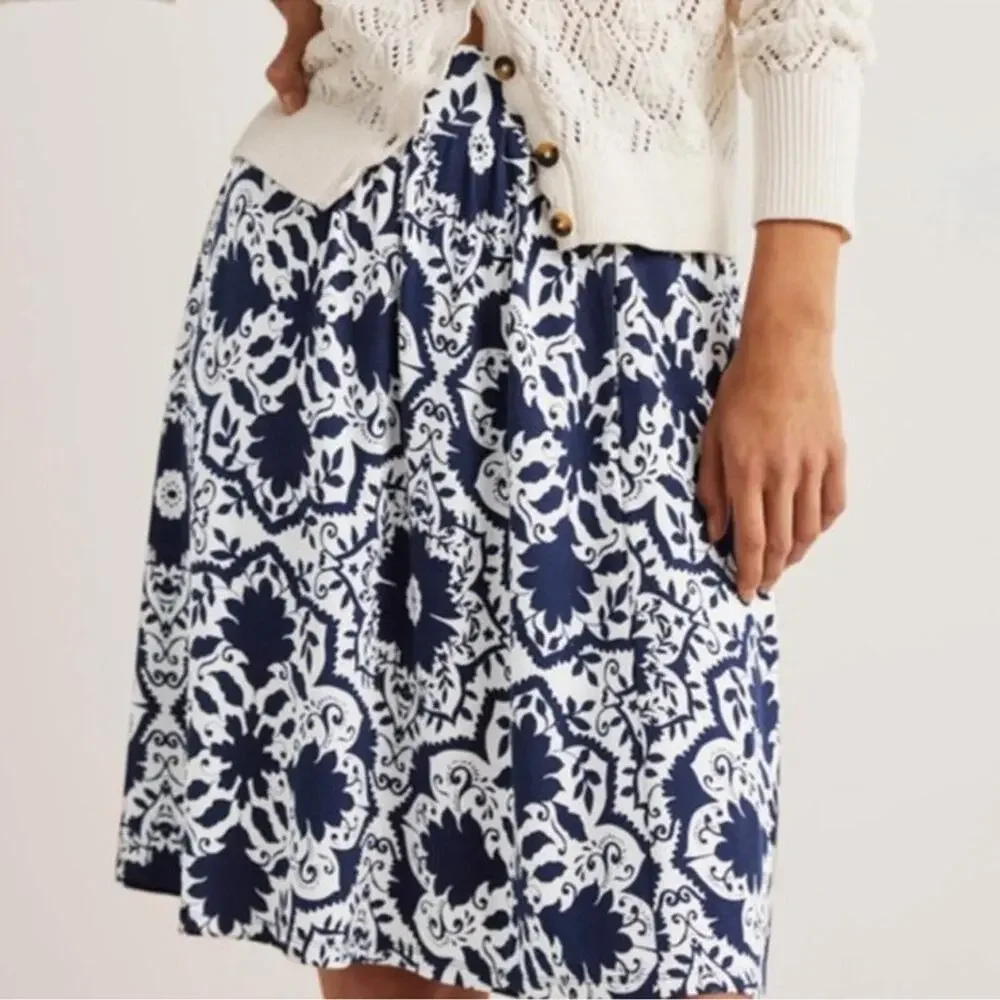 Boden Pull On Jersey Enchanted Paisley Pink Print Skirt Size 6 Petite